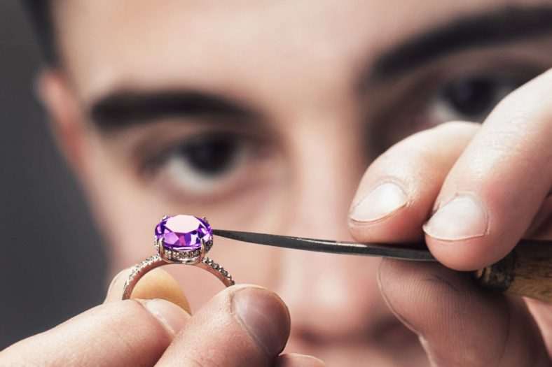 How to select quality gemstone jewelry